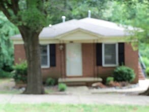 Building Photo - 3110 Capitol Dr