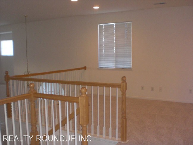 Building Photo - 4 br, 3 bath House - 9748 Ruddy Duck Way