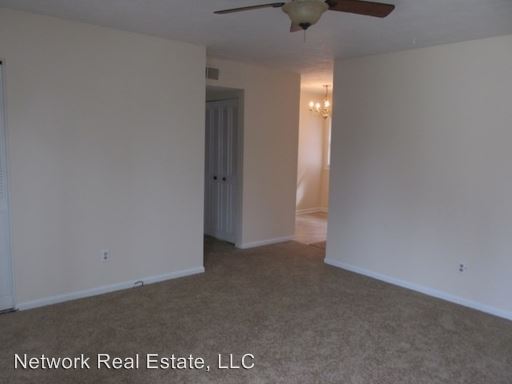 Building Photo - 12 E Airview Dr