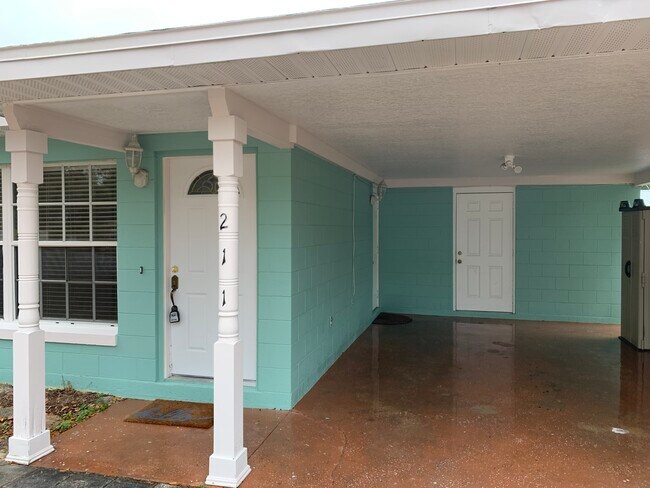 Foto del edificio - 211 E Floyd Ave