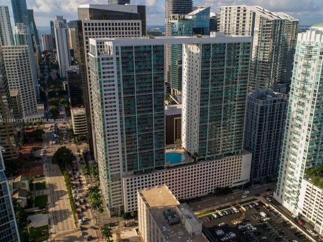 Building Photo - 55 SE 6th St Building Photo - 55 SE 6th St