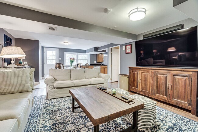Foto del edificio - 1091 N Chambliss St