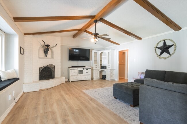 Foto del edificio - 13418 Paradise Valley Dr