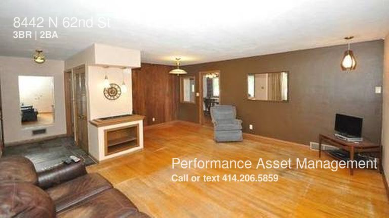 Primary Photo - 8442 N 62nd St