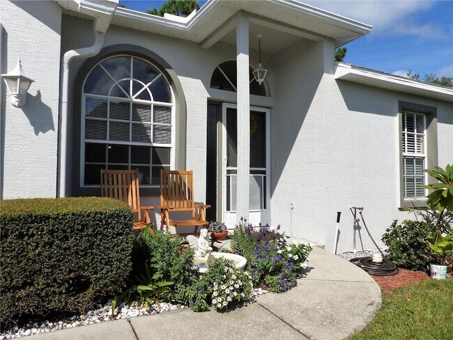 Foto del edificio - 4147 La Pasida Ln