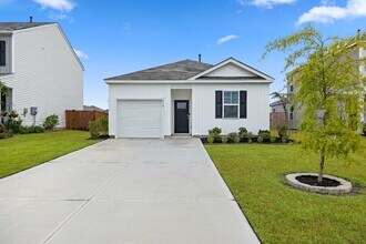 Building Photo - 830 Lilyford Ln