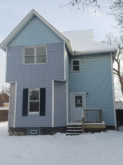 Primary Photo - 631 4th St
