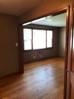 Building Photo - 2118 McClung Ave