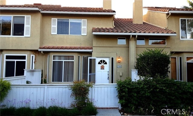 Building Photo - 27546 Jasmine Ave