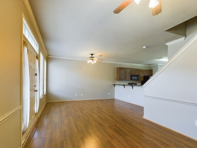 Foto del edificio - 422 Forest Dr Loop