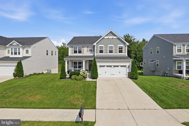 Building Photo - 9202 Wood Creek Cir