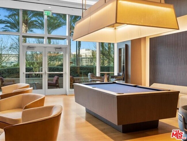 Foto del edificio - 877 Francisco St