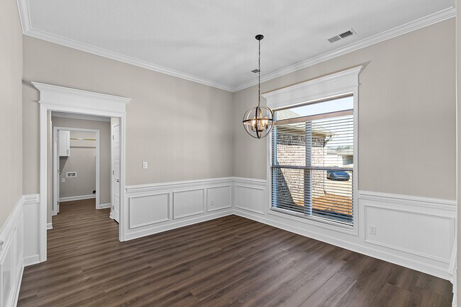 Building Photo - 17 Walnut Rdg Cv