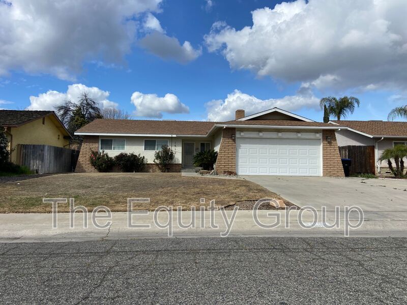 1512 W La Vida Ave, Visalia, CA 93277 House Rental in Visalia, CA