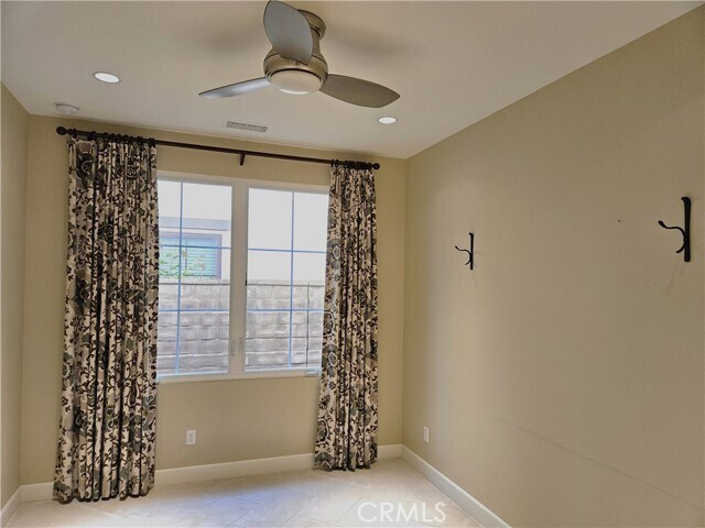 Building Photo - 63 Rustic Charm