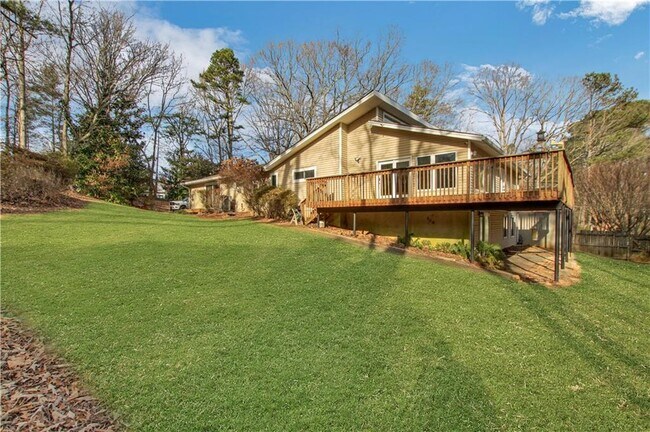 Foto del edificio - 2079 Silversmith Ln