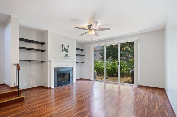 Foto del edificio - 295 Hunterdon Ct