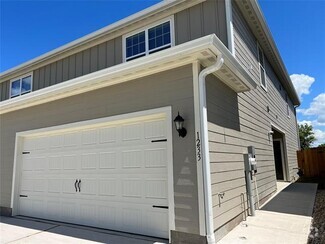 Building Photo - 1233 Parker Dr