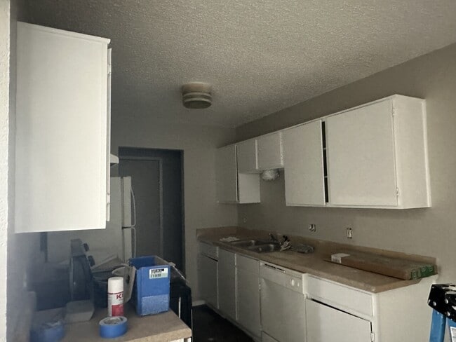 Building Photo - 3708 Hulen Park Cir