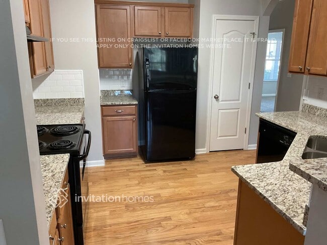 Foto del edificio - 326 Pin Oak Ave