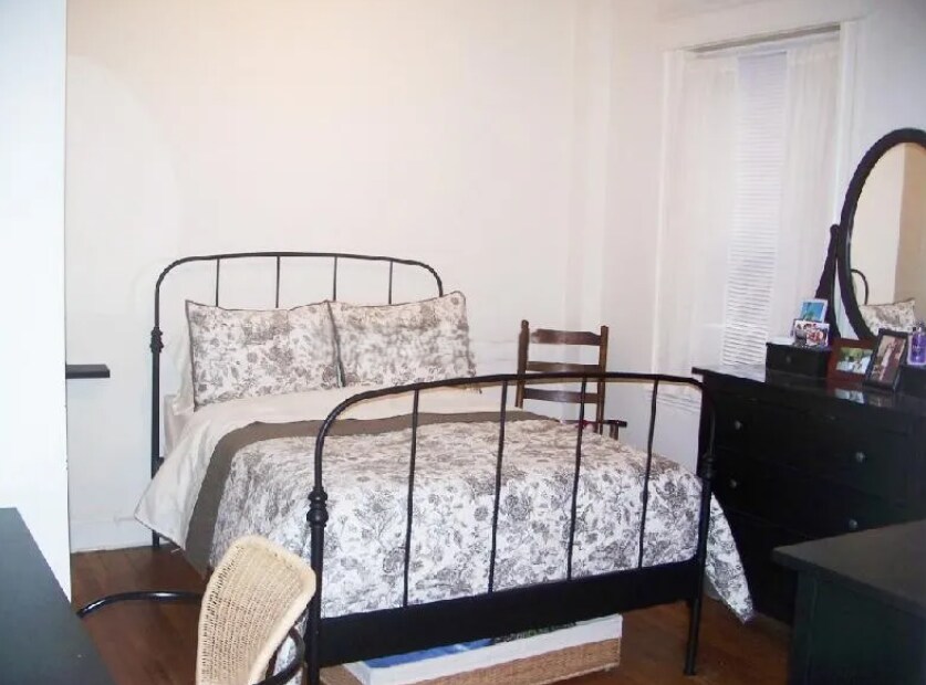 Primary Photo - 1673 Commonwealth Ave