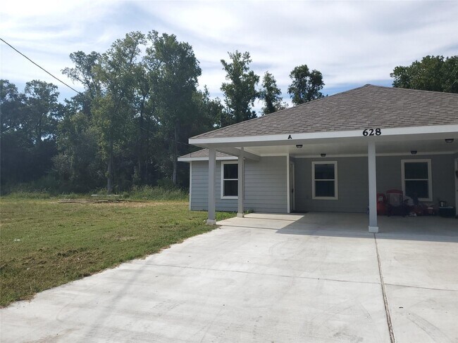 Foto del edificio - 628 Luke St