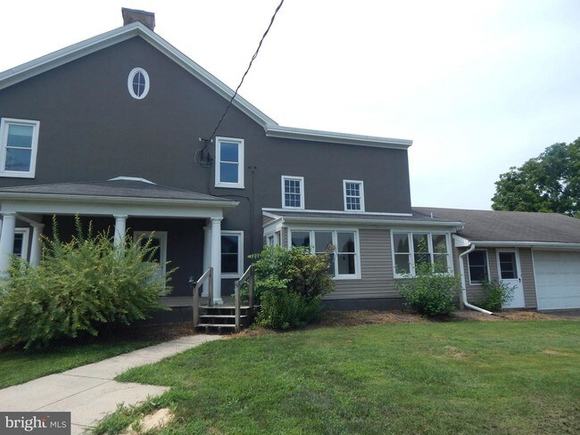 Building Photo - 1765 Limestone Rd