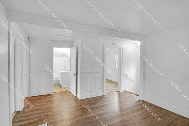Building Photo - 1511 Tacoma St