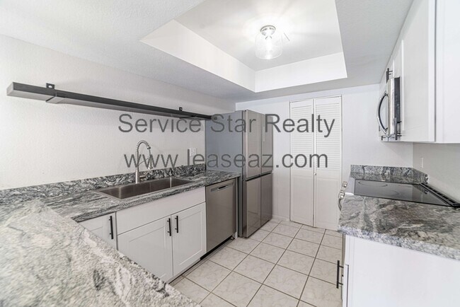Foto del edificio - 5158 E Monte Vista Rd