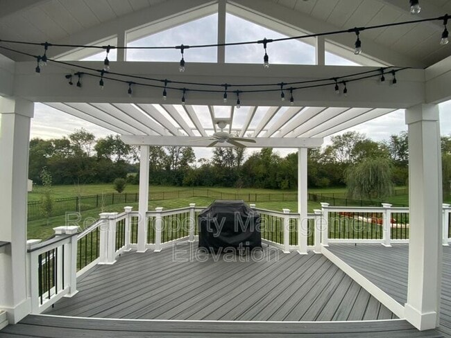 Foto del edificio - 779 Mcguire Cir