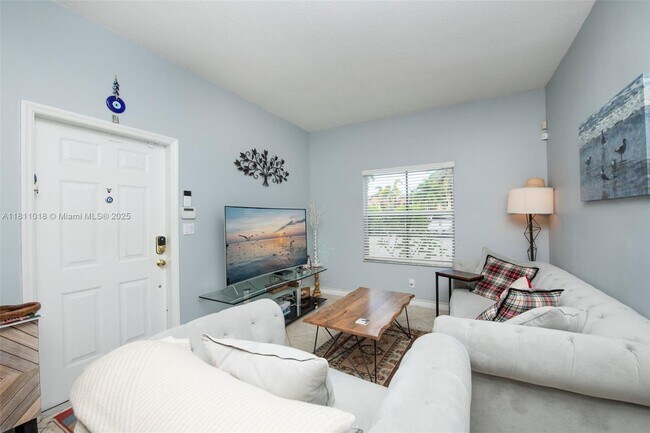 Foto del edificio - 814 SW 143rd Terrace