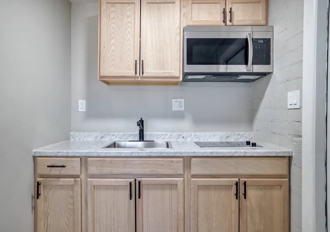 Foto del edificio - 1005 N Center Ave