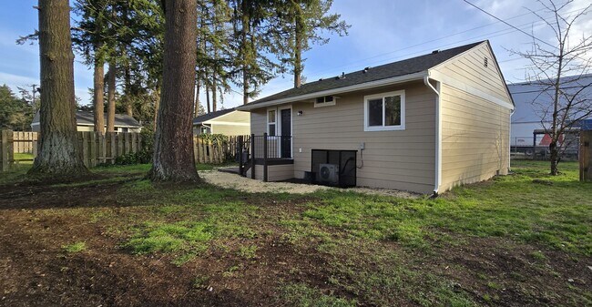 Foto del edificio - 6717 150th St SW