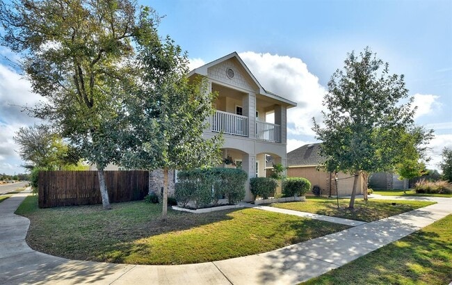 Building Photo - 518 Stonewood Ln