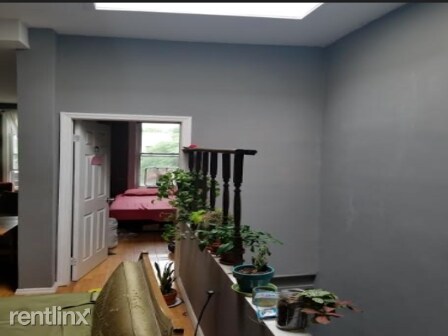 Foto del edificio - 262 Woodbine St