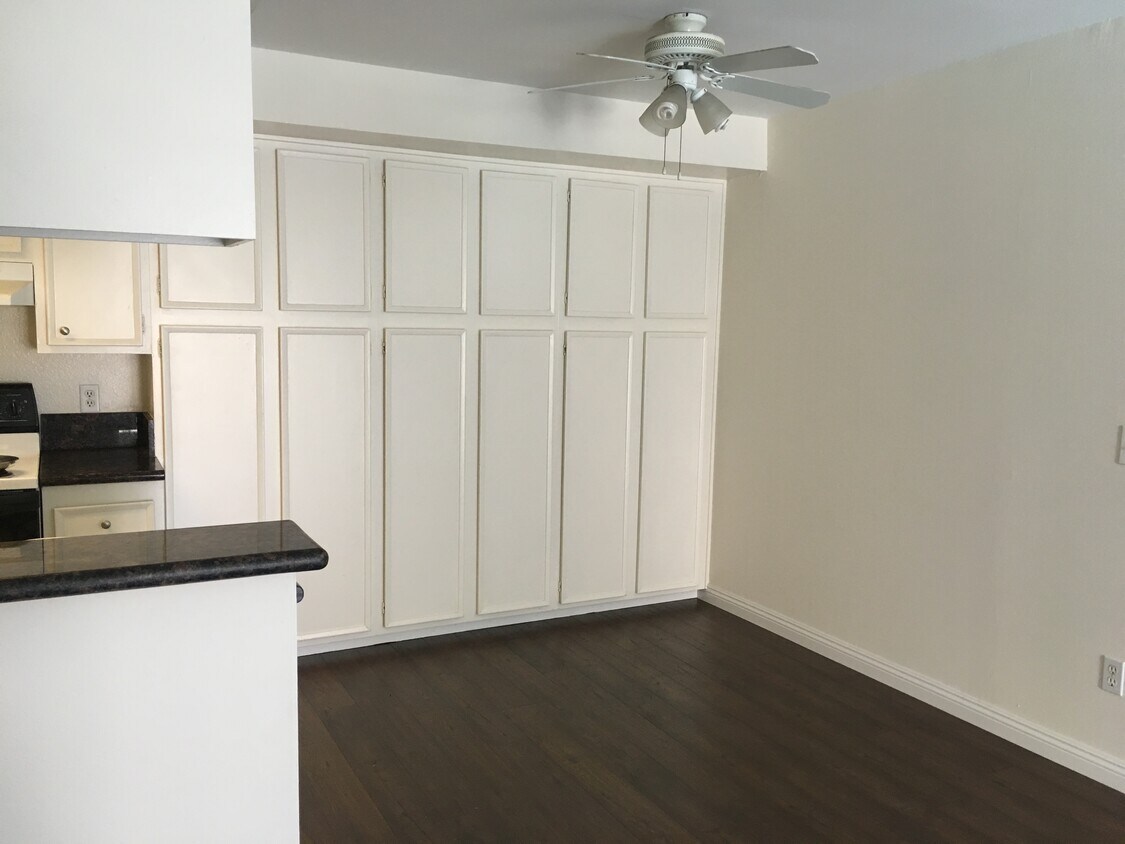 1517 E Garfield Ave Unit 68, Glendale, CA 91205 Condo for Rent in