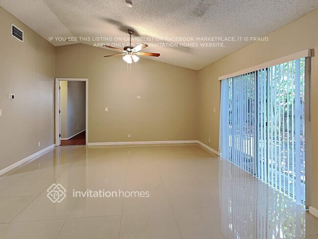 Foto del edificio - 1410 NW 47th Ave