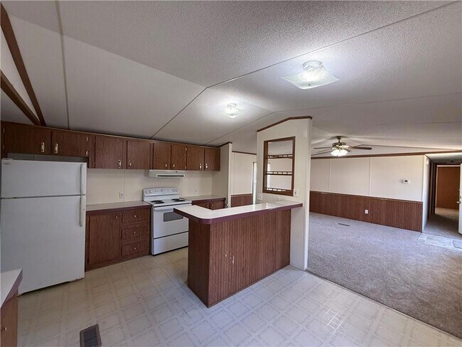 Foto del edificio - 64096 Mangano Rd