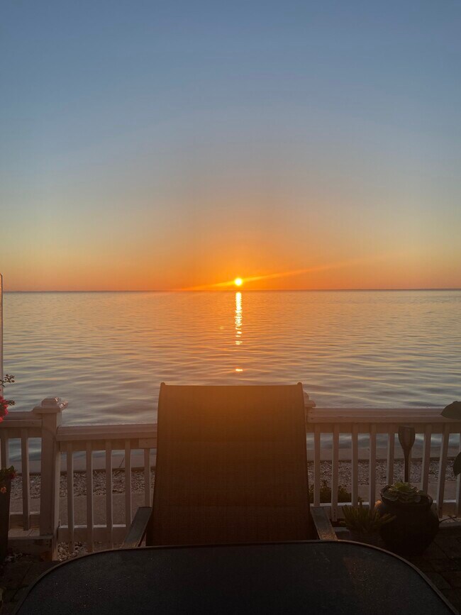 5160 Coquina Key Dr SE, Saint Petersburg, FL 33705 Townhome Rentals in Saint Petersburg FL