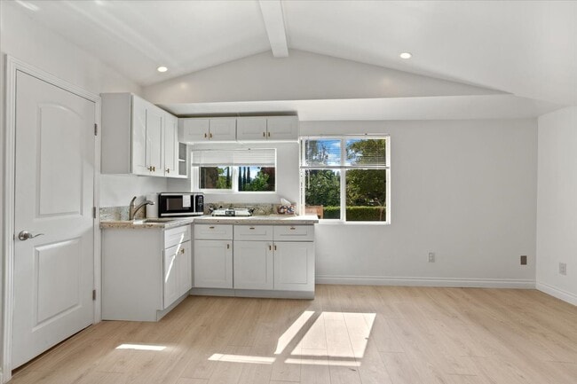 Building Photo - 5718 Comanche Ave