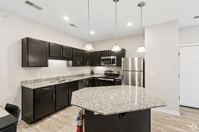 Summit 1BR, 1BA - 960SF - Cocina - Eagles Landing Apartments