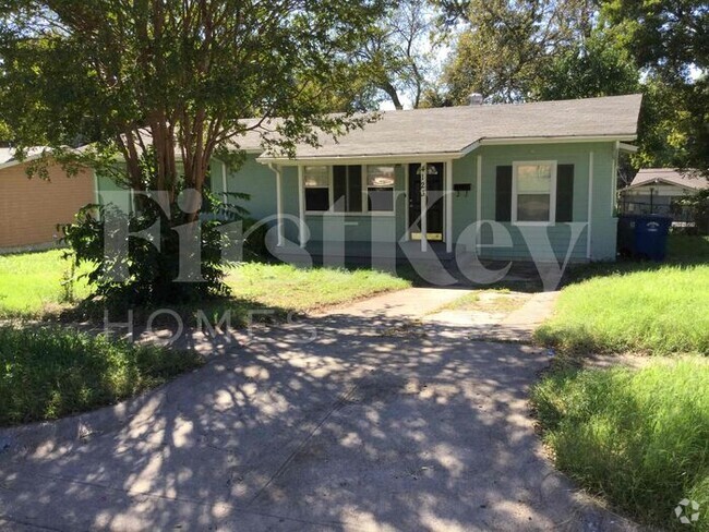 Building Photo - 4123 Vanette Ln