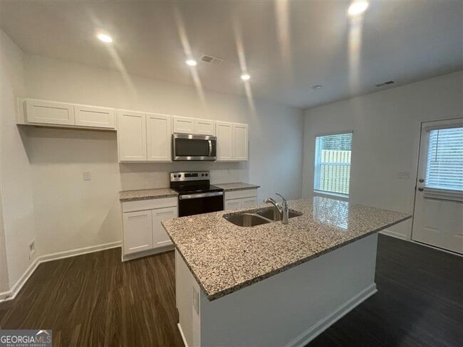 Building Photo - 1421 Ben Park Way