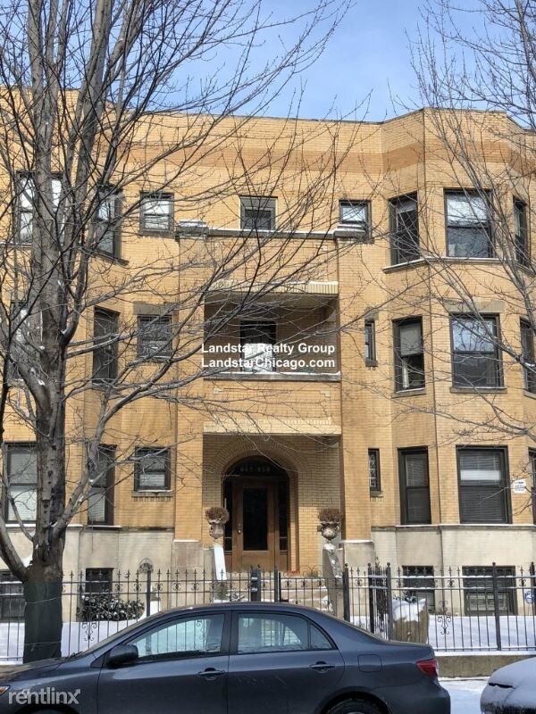 Primary Photo - 858 W Lawrence Ave