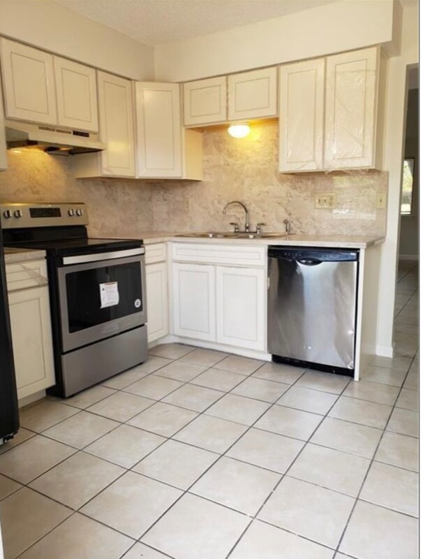 1704 W Braker Ln, Austin, TX 78758 House Rental in Austin, TX