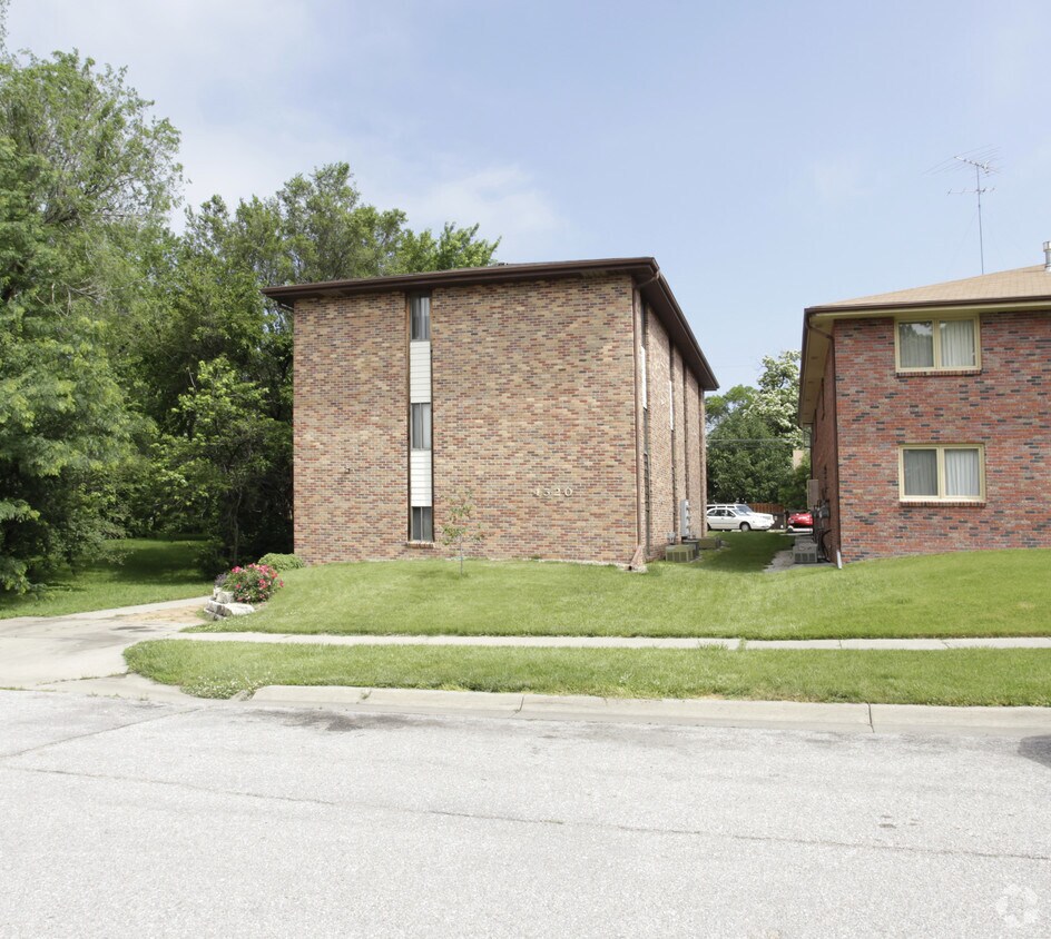 Primary Photo - 4520 Bancroft Avenue