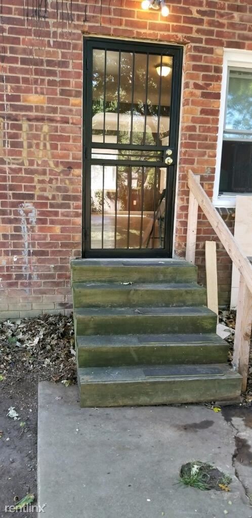 Building Photo - 3 br, 1 bath House - 5250 Berkshire St