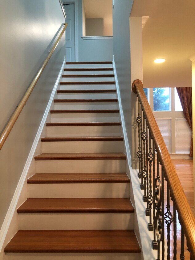 Foto principal - 9719 Glen Eden Ct