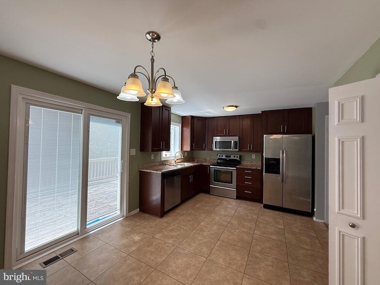 Photo - 9027 Throgmorton Road Unit