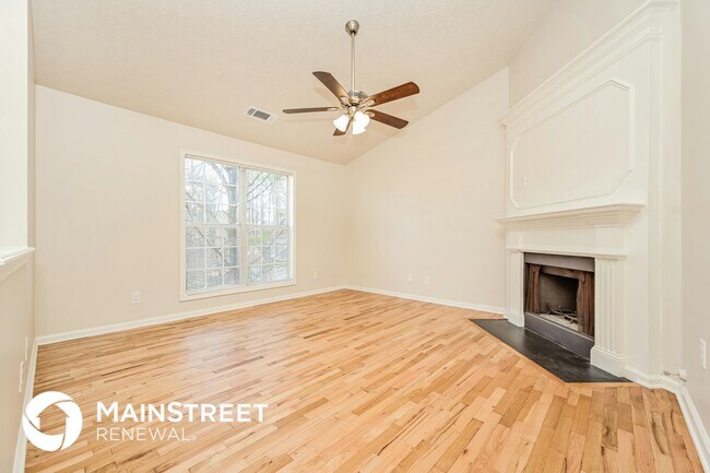 Foto del edificio - 3865 Cress Way Dr